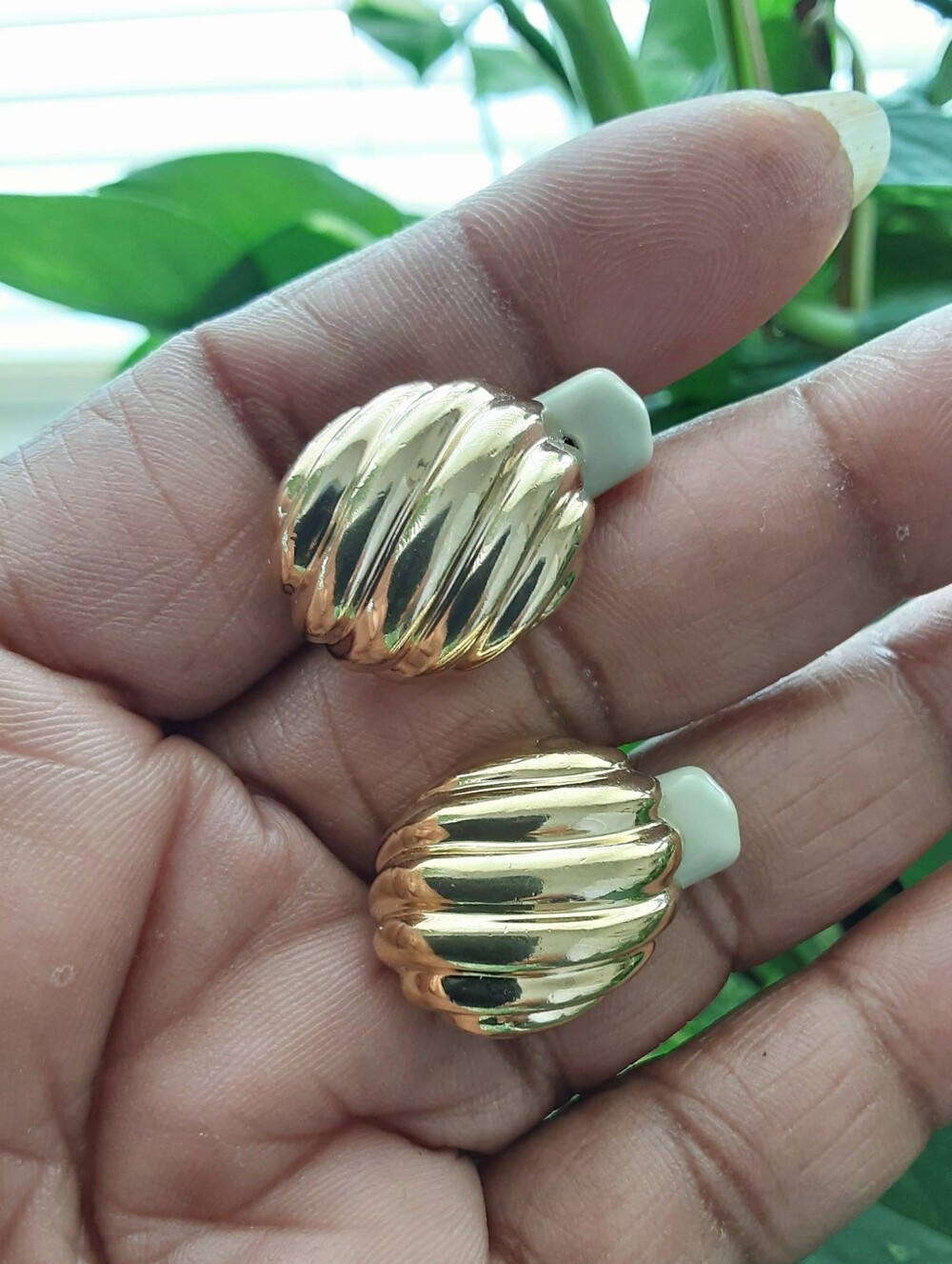 CINER Gold-Plated Shell Dome Ribbed Clip-On Earrings - Signed